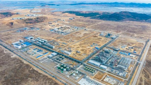 10大配资公司 120亿元！这个大型新材料项目冲刺试生产